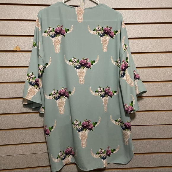 Peach Love Medium Light Green Floral Steer head Kimono Bell Sleeves Medium Tie F - Picture 5 of 5